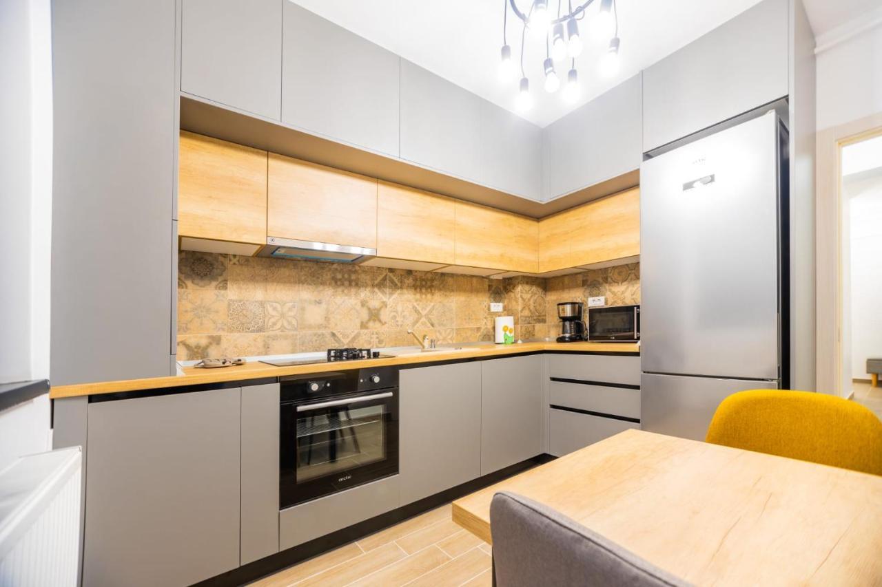 Brigitte Apartment ブラショフ エクステリア 写真